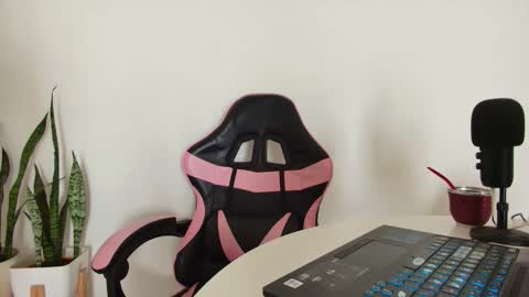 Snapshot of merida__freckles chatting on March 16, 2026, 3:38 pm Miss Freckles online show from March 16, 2026, 3:38 pm