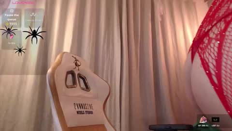 meriiiidaa online show from October 22, 2025, 3:51 am