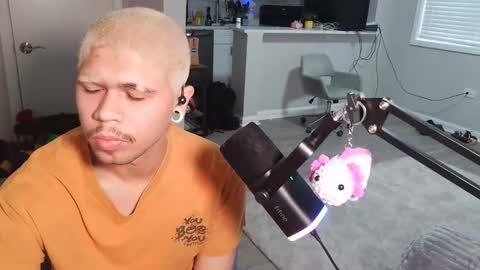 Snapshot of merlinharriss chatting on January 6, 2026, 5:49 pm Merlinz Magic online show from January 6, 2026, 5:49 pm