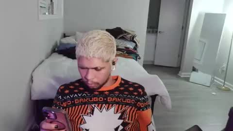 Snapshot of merlinharriss chatting on February 4, 2026, 7:03 am Merlinz Magic online show from February 4, 2026, 7:03 am