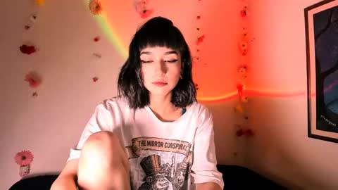 Snapshot of merlynn_ chatting on January 12, 2025, 9:30 am Diane 3 online show from January 12, 2025, 9:30 am