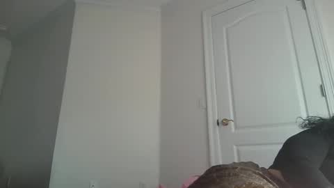 Snapshot of mermaidonland25 chatting on February 9, 2026, 4:33 pm mermaidonland25 online show from February 9, 2026, 4:33 pm