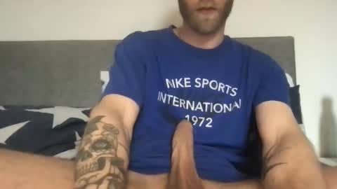 messageme11 online show from April 10, 2026, 4:12 pm