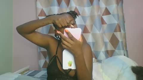 Snapshot of messyluna chatting on May 2, 2026, 7:30 pm meggy and bree online show from May 2, 2026, 7:30 pm