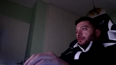 Snapshot of metalic18 chatting on October 5, 2025, 5:39 am FunnyTimeHere online show from October 5, 2025, 5:39 am