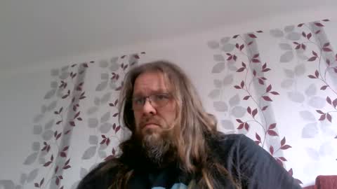 Snapshot of metallbuddy chatting on January 9, 2025, 10:31 am ask me online show from January 9, 2025, 10:31 am