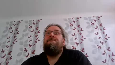 Snapshot of metallbuddy chatting on January 12, 2025, 10:45 am ask me online show from January 12, 2025, 10:45 am