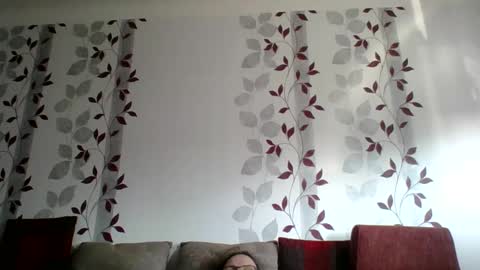 Snapshot of metallbuddy chatting on February 16, 2025, 10:21 am ask me online show from February 16, 2025, 10:21 am