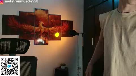 Snapshot of metatron_muscle chatting on September 28, 2025, 2:06 am Dany online show from September 28, 2025, 2:06 am