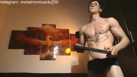 Snapshot of metatron_muscle chatting on November 8, 2025, 2:23 am Dany online show from November 8, 2025, 2:23 am