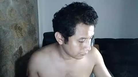 mexatre online show from May 18, 2026, 3:46 am