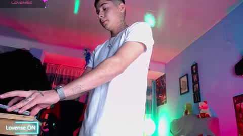 Jhon online show from October 10, 2025, 3:38 am