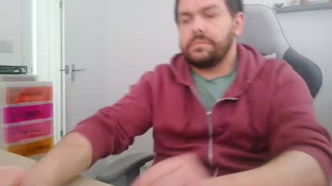 Snapshot of mg_of chatting on January 8, 2026, 11:45 am mg-of online show from January 8, 2026, 11:45 am