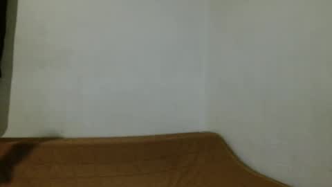 mhegan_lover21 online show from January 6, 2026, 5:33 am