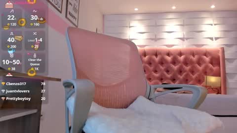 Snapshot of mhellissaw chatting on December 26, 2024, 8:50 am melissa online show from December 26, 2024, 8:50 am