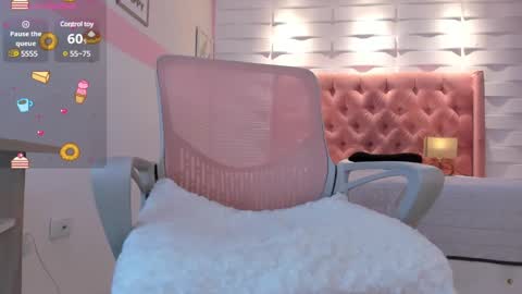 Snapshot of mhellissaw chatting on December 28, 2024, 8:26 am melissa online show from December 28, 2024, 8:26 am