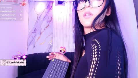 Mhia Kate online show from April 1, 2026, 1:41 pm