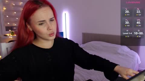 Snapshot of mi_cherry chatting on January 6, 2025, 9:43 pm Alice online show from January 6, 2025, 9:43 pm