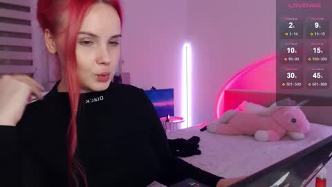 Snapshot of mi_cherry chatting on February 19, 2025, 1:08 am Alice online show from February 19, 2025, 1:08 am