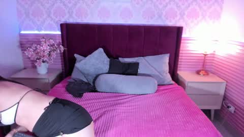 Mia1blaze online show from June 13, 2026, 3:59 am
