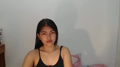 mia online show from February 13, 2025, 11:50 am