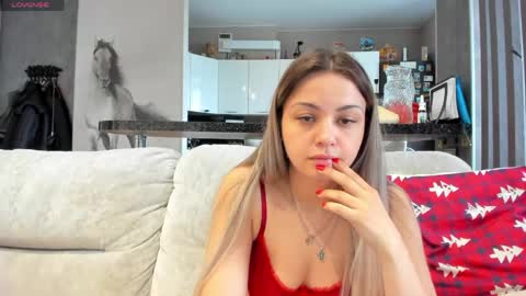Snapshot of mia___mur chatting on May 23, 2026, 6:07 am Mia online show from May 23, 2026, 6:07 am