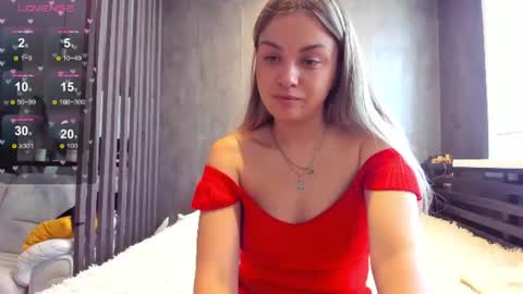 Snapshot of mia___mur chatting on June 19, 2026, 3:33 am Mia online show from June 19, 2026, 3:33 am