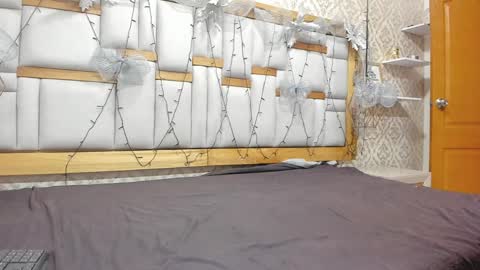 mia__megan online show from January 11, 2025, 12:07 pm