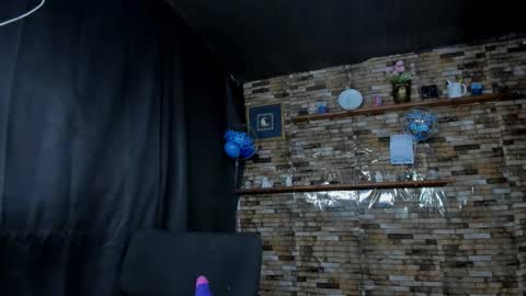 Snapshot of mia_and_vincentt chatting on September 24, 2025, 4:16 am Mia and vincentt model indepent online show from September 24, 2025, 4:16 am