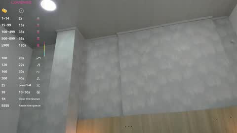 Mia Aristizabal online show from February 25, 2026, 3:54 pm