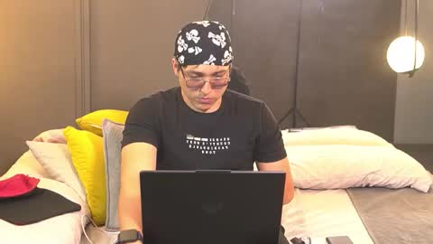 Belmont and Mia online show from March 20, 2026, 6:46 pm