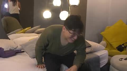 Belmont and Mia online show from April 5, 2026, 4:59 pm