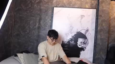 Belmont and Mia online show from April 11, 2026, 6:56 pm