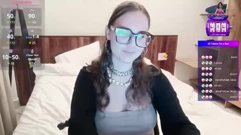 Snapshot of mia_boone chatting on October 1, 2025, 3:45 am mia_boone online show from October 1, 2025, 3:45 am