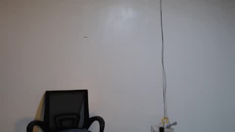 Snapshot of mia_c102130 chatting on September 28, 2025, 6:30 am MIA online show from September 28, 2025, 6:30 am