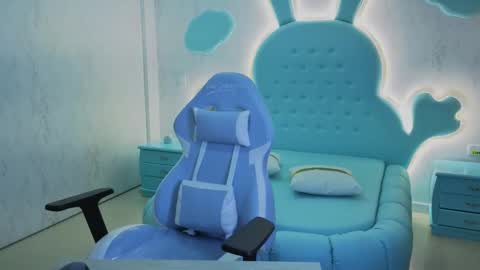 Snapshot of mia_cuttee chatting on October 20, 2025, 3:29 am Mia Cuttee online show from October 20, 2025, 3:29 am