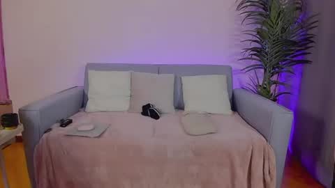 Snapshot of mia_daniellshot chatting on June 25, 2026, 3:27 pm Sarah Luna online show from June 25, 2026, 3:27 pm