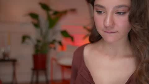 Mia online show from July 26, 2026, 9:32 pm