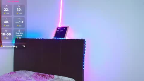 mia_fernand online show from June 25, 2026, 5:12 am