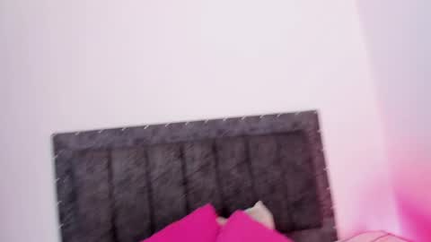 FERNANDA  online show from June 2, 2026, 9:28 pm