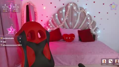 Snapshot of mia_fox666 chatting on June 11, 2026, 2:53 am mia online show from June 11, 2026, 2:53 am