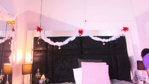 Snapshot of mia_garcia2 chatting on December 16, 2024, 9:09 pm MIA online show from December 16, 2024, 9:09 pm