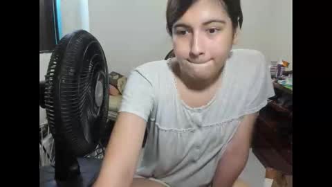 Snapshot of mia_goth766259 chatting on November 25, 2025, 7:14 pm izzy online show from November 25, 2025, 7:14 pm