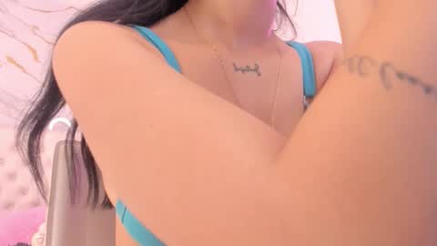    online show from November 25, 2025, 12:16 pm