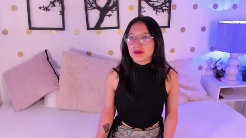 Snapshot of mia_luna0 chatting on June 9, 2026, 11:16 pm Mia online show from June 9, 2026, 11:16 pm