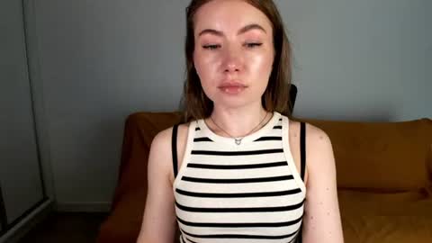 Snapshot of mia_luxx92 chatting on June 18, 2026, 9:47 am Mia online show from June 18, 2026, 9:47 am