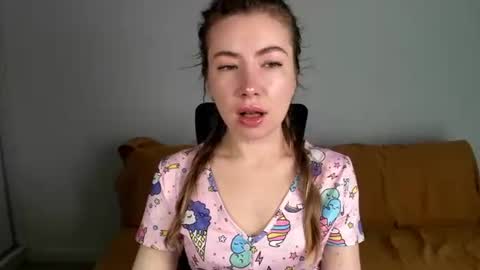 Snapshot of mia_luxx92 chatting on July 4, 2026, 7:36 am Mia online show from July 4, 2026, 7:36 am