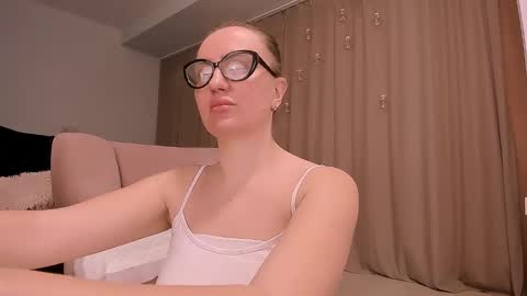 Alicia online show from February 27, 2025, 10:04 am