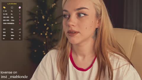 Snapshot of mia_milagros chatting on January 22, 2025, 1:10 am mia_milagros online show from January 22, 2025, 1:10 am