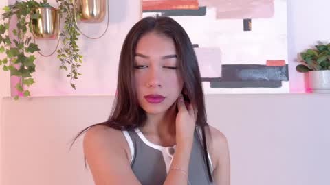 Snapshot of mia_oconner chatting on January 27, 2025, 11:43 am mia_oconner online show from January 27, 2025, 11:43 am